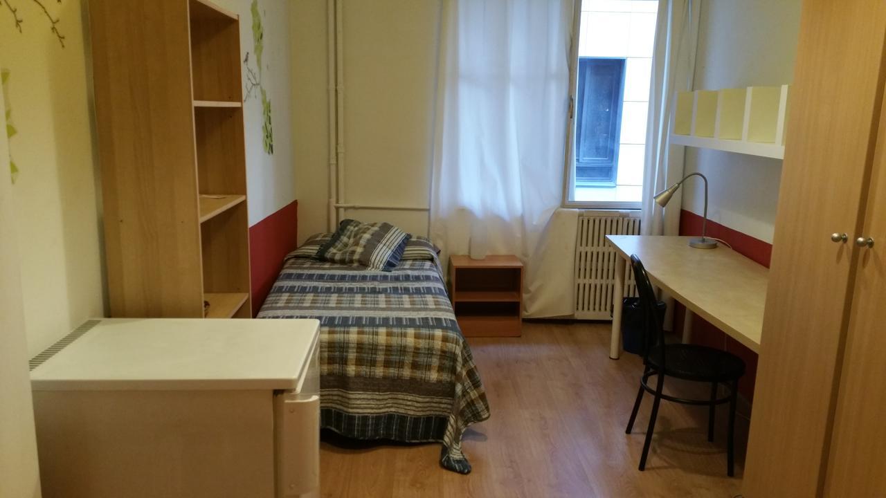 Residencia Universitaria San Marius- Muntaner Barcelona