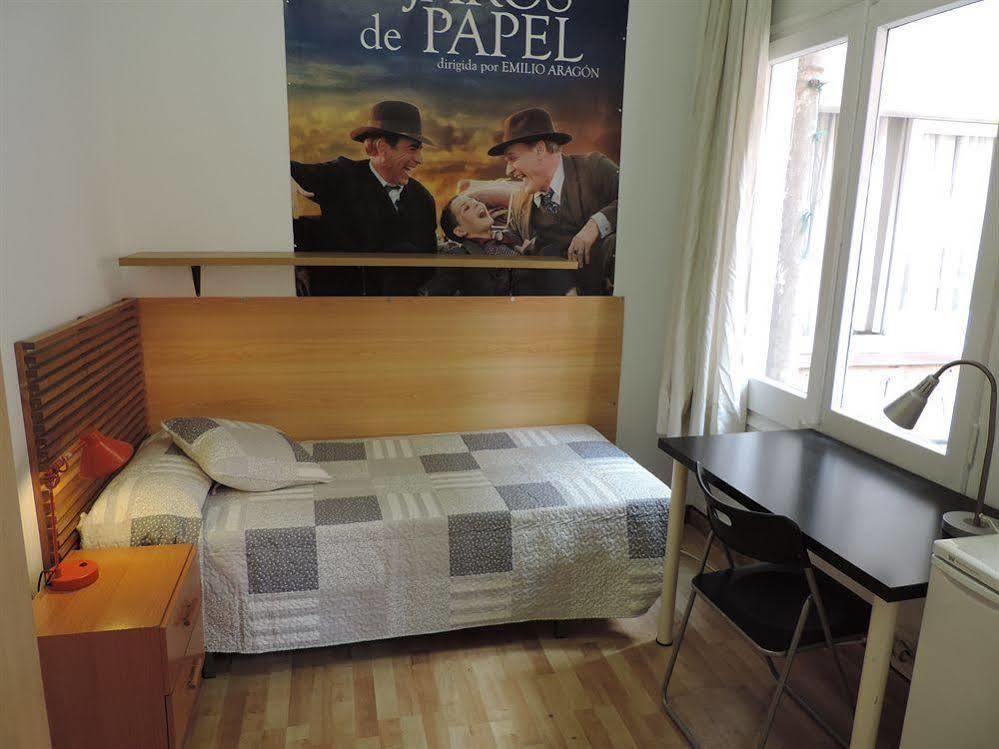 Apartament Residencia Universitaria San Marius- Muntaner *